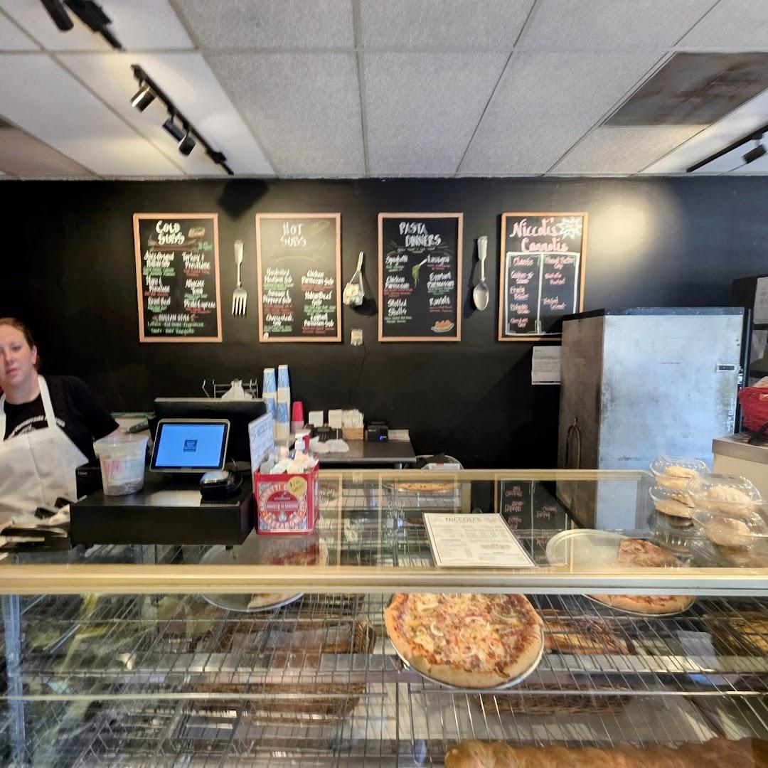 Niccoli's Italian Grocery-Deli